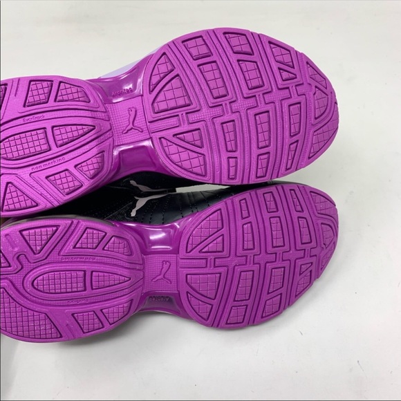 •SOLD OUT! PUMA | NIB | Black/Orchid Sneakers• - Picture 3 of 8